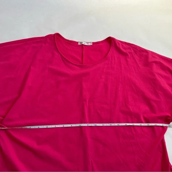 Angela Bright Pink T Shirt Reglan Size Medium New No Tags - Picture 5 of 6